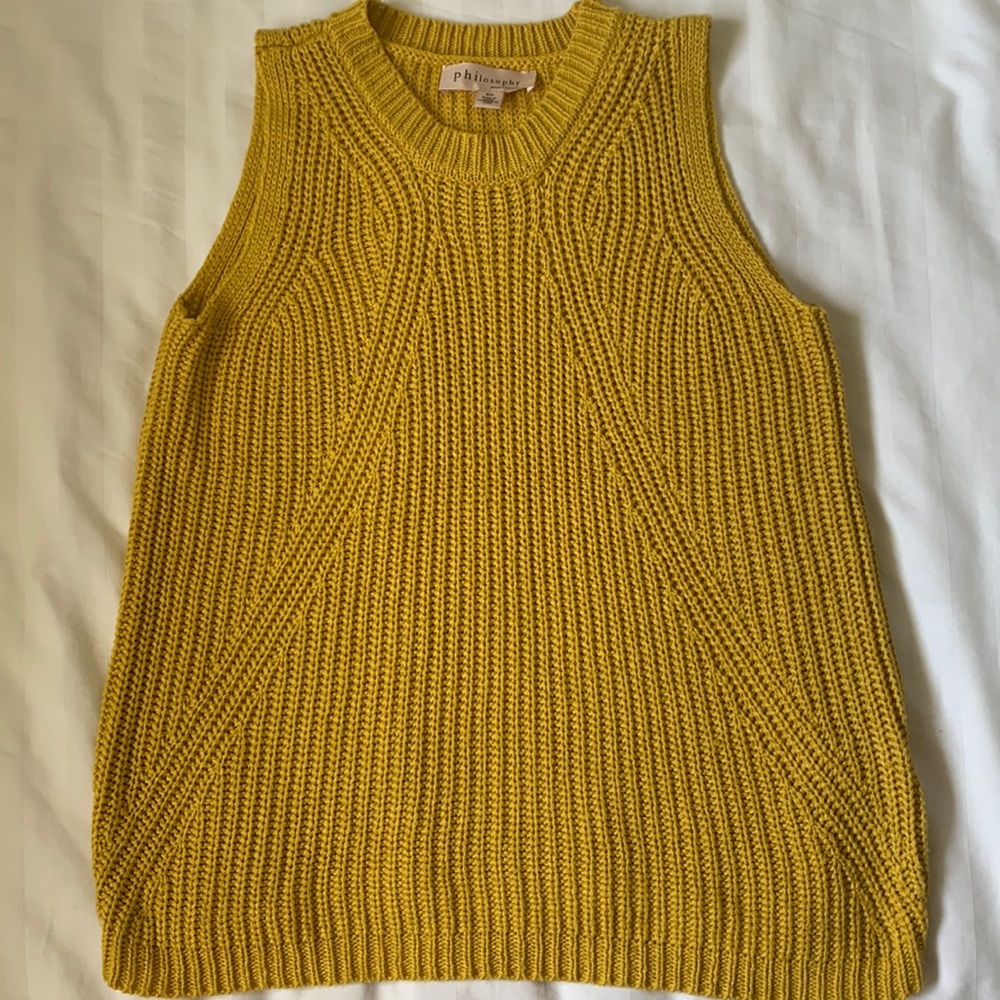 Philosophy goldenrod soft  sleeveless knit generous sweater EUC